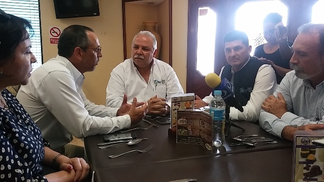 César Verástegui, secretario de Gobierno, y Consejo Nacional Ciudadano 