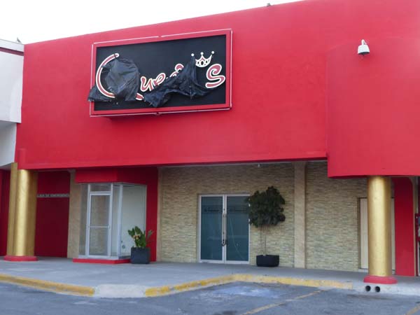 El establecimiento se localiza en la avenida Pablo Livas, en Guadalupe.