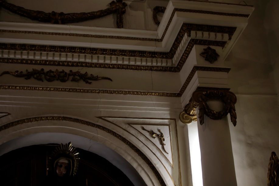 En Catedral se aprecian grietas en la misma dirección que las que hay en las fincas previas de Alcalde