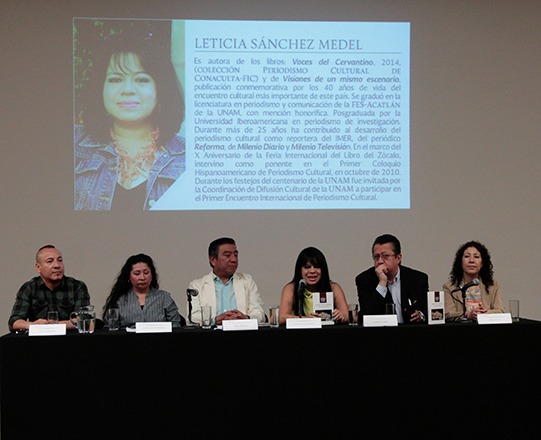 Juan Hernández, Carmen García Bermejo, Pablo Espinosa, Leticia Sánchez Medel y Alfredo Campos en la presentación del libro.