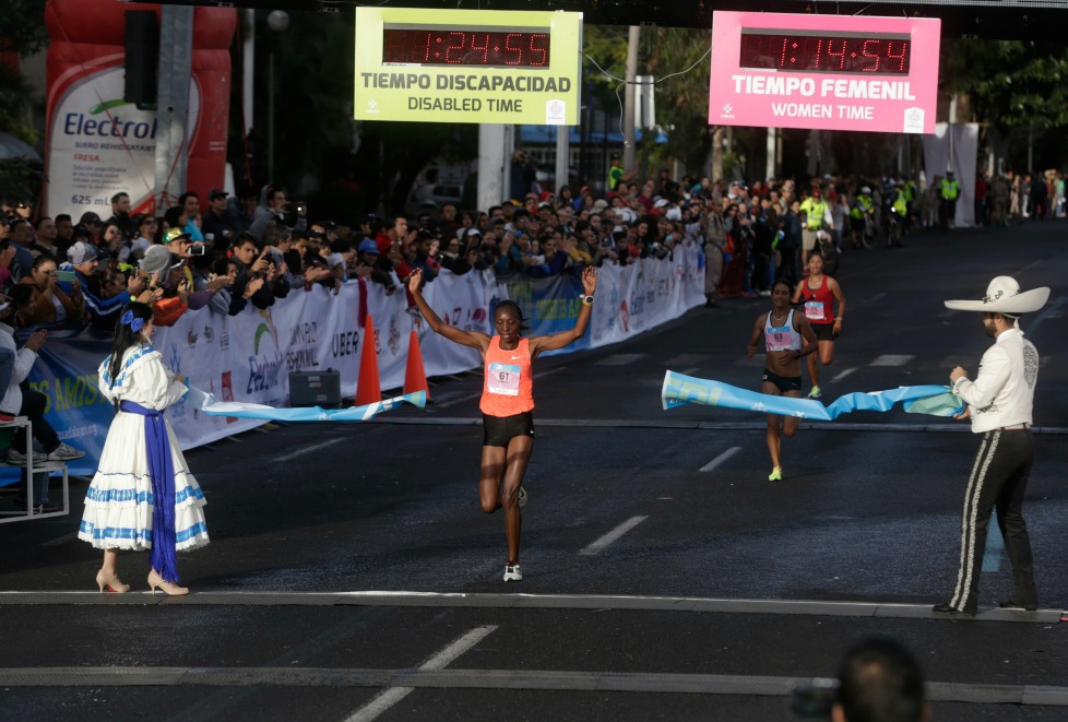 Edición 31 del Medio Maratón Electrolit Guadalajara 2017.