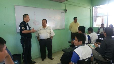 Portar un arma de fuego es un delito. 