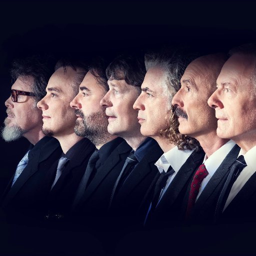 La actual alineación de King Crimson.