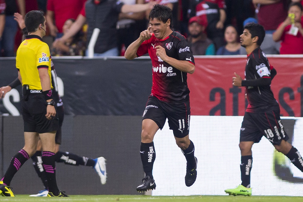 Alustiza le ganó el partido a los rojinegros y siguen en zona de privilegio. 