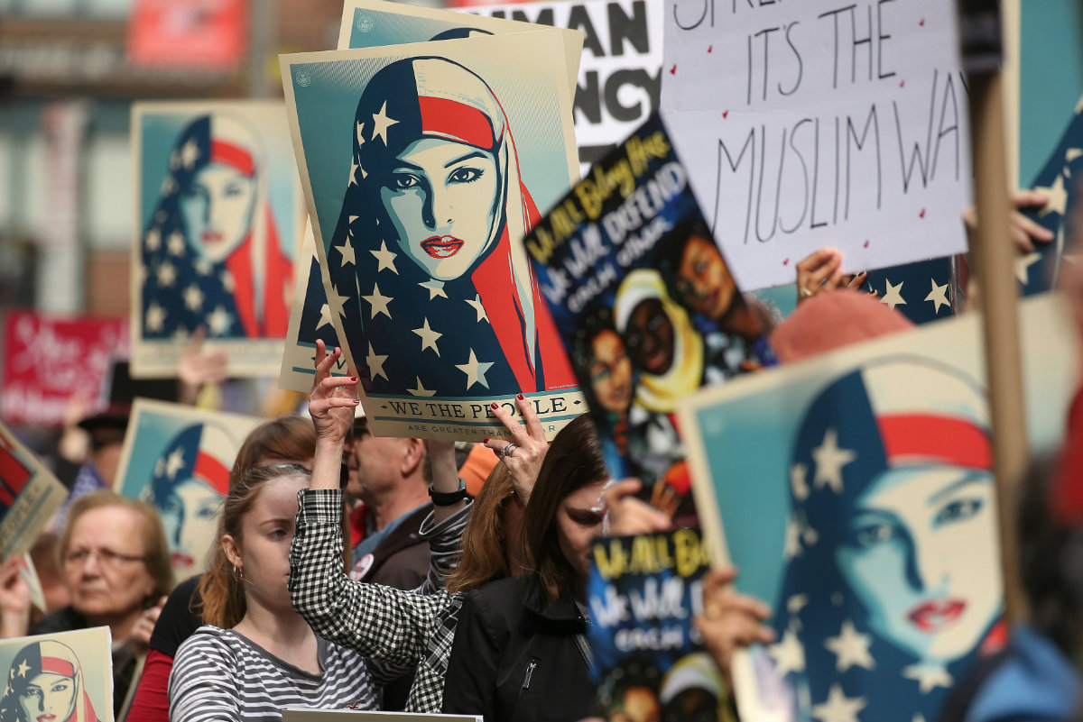 Musulmanes se manifiestan contra el veto migratorio de Trump en Nueva York