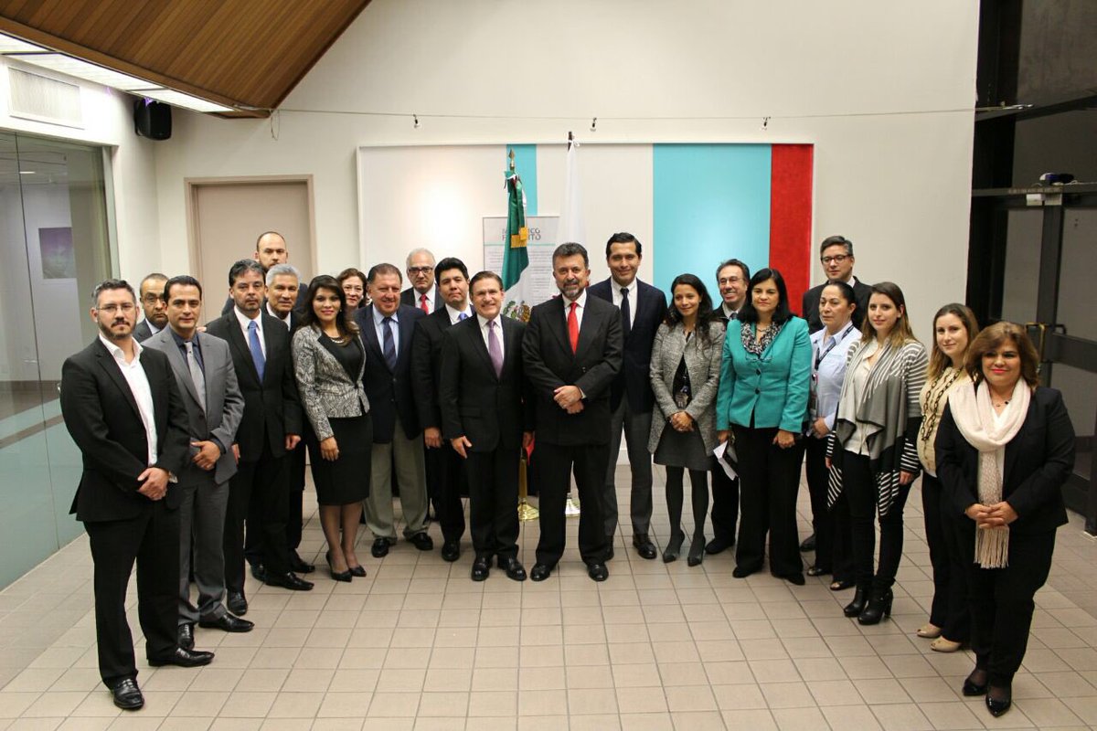 El Gobernador de Durango, José Rosas Aispuro, ratificó su apoyo a connacionales radicados en EUA.