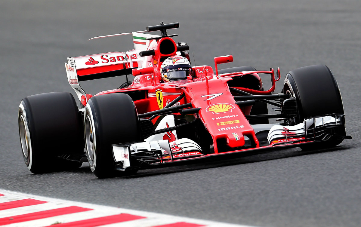 Kimmi Raikkonen superó a Hamilton en el segundo día de ensayos en Barcelona
