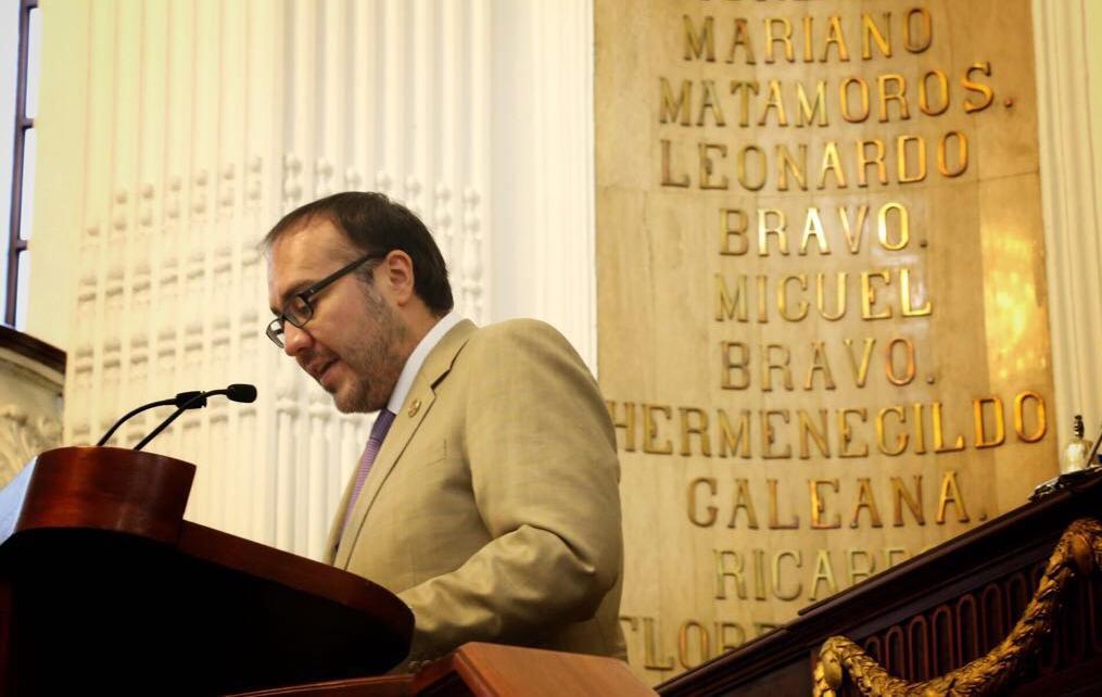 El diputado indicó que presentará la iniciativa de ley el próximo periodo se sesiones, que inicia en 15 días.