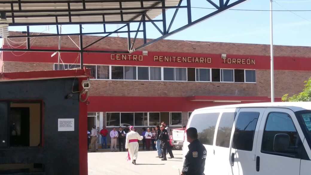 Además, la iglesia ofrece servicios de asesoría jurídica a internos que lo necesiten. 