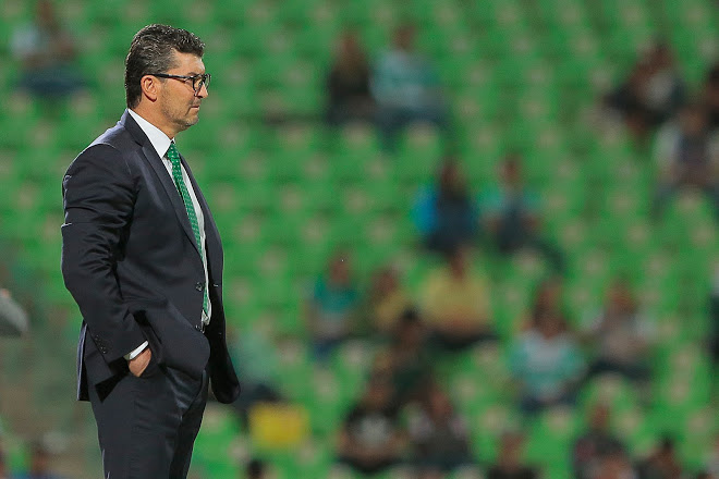 El DT de Santos Laguna, "Chepo" de la Torre, se dijo satisfecho con la victoria ante América.