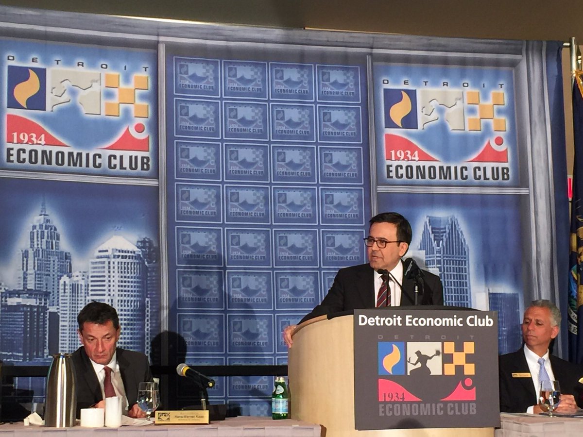 El secretario de Economía, Ildefonso Guajardo, durante una conferencia en Detroit.