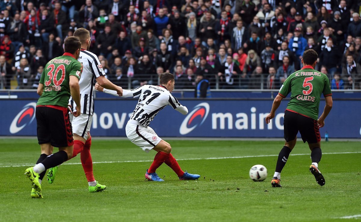 El conjunto donde milita Marco Fabián cayó ante el Freiburg