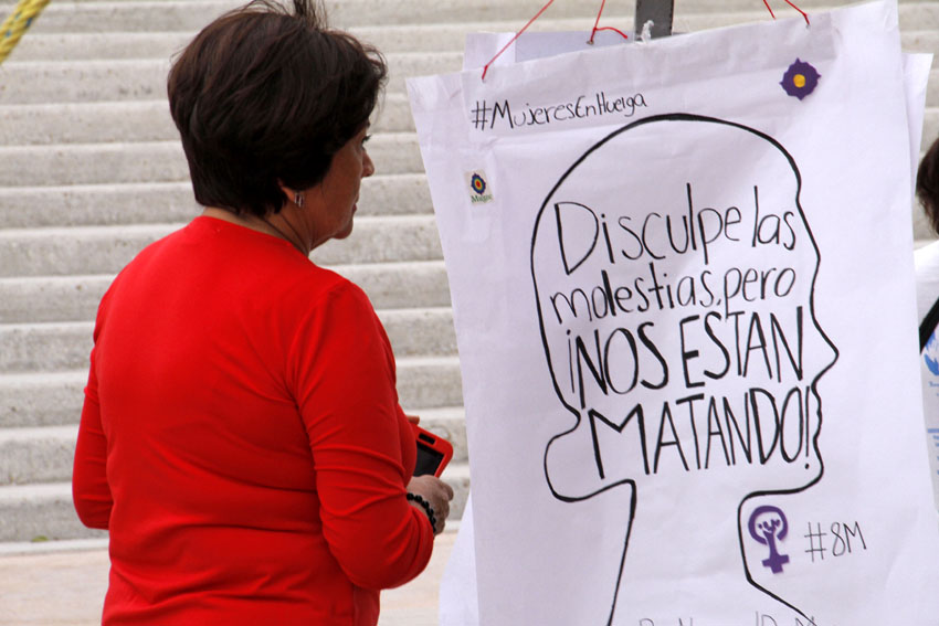 Red de Mujeres percibe poco interés por parte de las autoridades, en torno a los feminicidios que se han registrado en La Laguna.