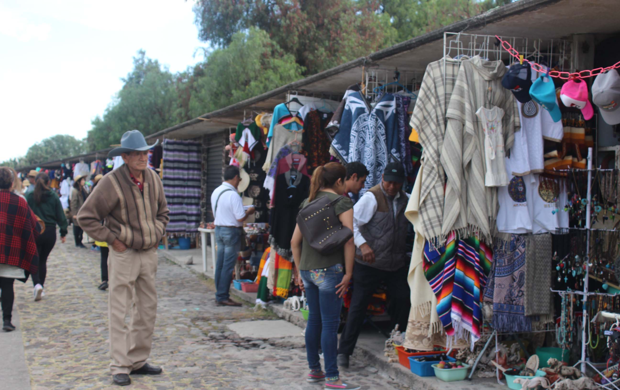 Podrán encontrar muchas artesanías de la región.