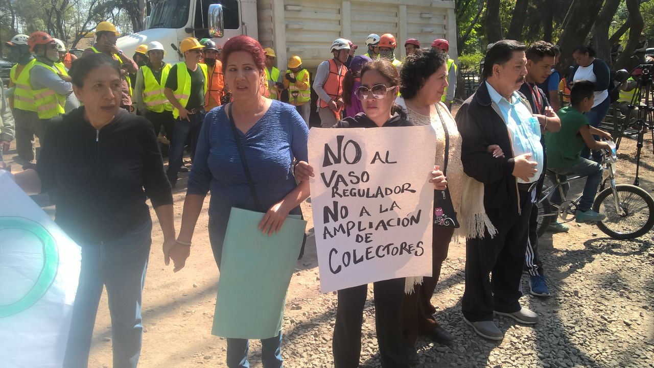 Los vecinos señalan que el nuevo vaso regulador perjudica al parque El Deán