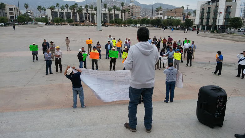 En Saltillo, el Sindicato de Trabajadores de la Narro volvió a la mesa de diálogo con Rectoría.