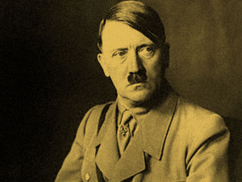 El álbum contiene fotografías personales de Adolf Hitler.