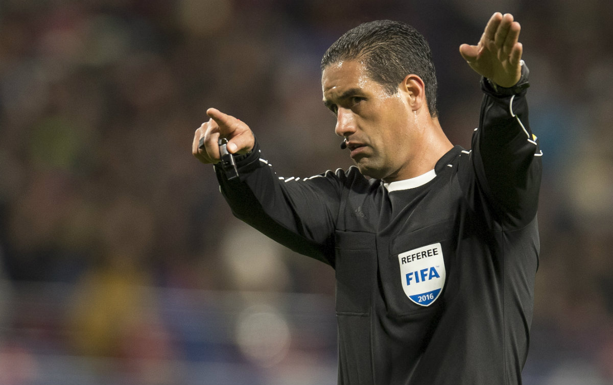 García Orozco, árbitro con gafete FIFA 