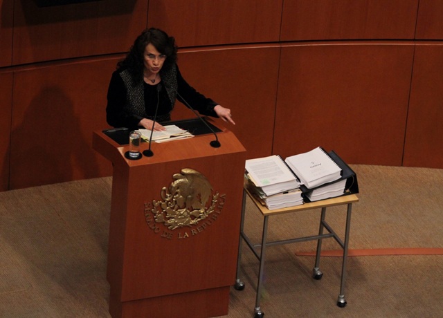 La senadora Dolores Padierna. 