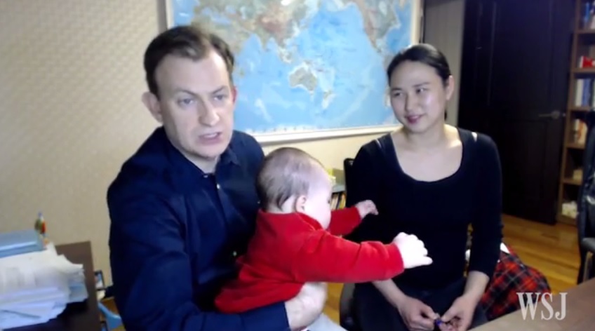 El profesor Robert Kelly, su esposa Kim Jung-A y sus hijos James y Marion.