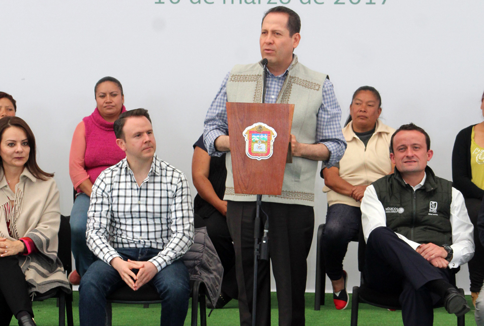 Anuncian la construcción del Hospital General de Zona de Atlacomulco.