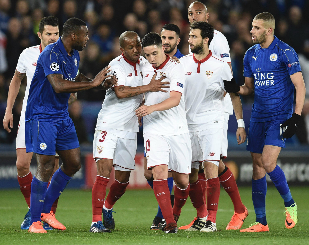 Tras el enfrentamiento de Nasri con Vardy, Sevilla queda eliminado.