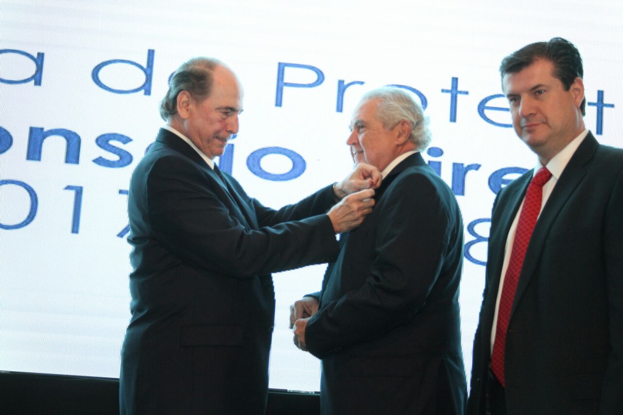 Jorge Garza Treviño señaló la importancia que los actores comercio y servicios tienen para la economía al aportar dos terceras partes del Producto Int
