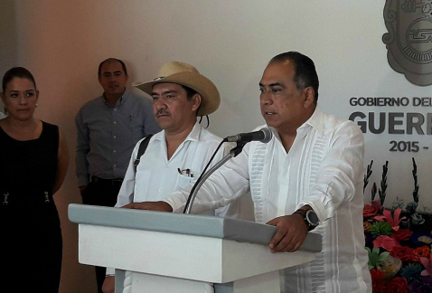 El gobierno de Guerrero y las autodefensas de San Miguel Totolapan, deben mantener el diálogo para regresar la tranquilidad a la comunidad.