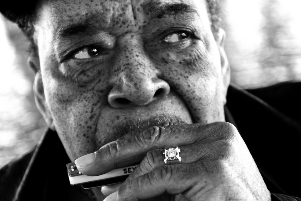 James Cotton murió por neumonía a los 81 años.