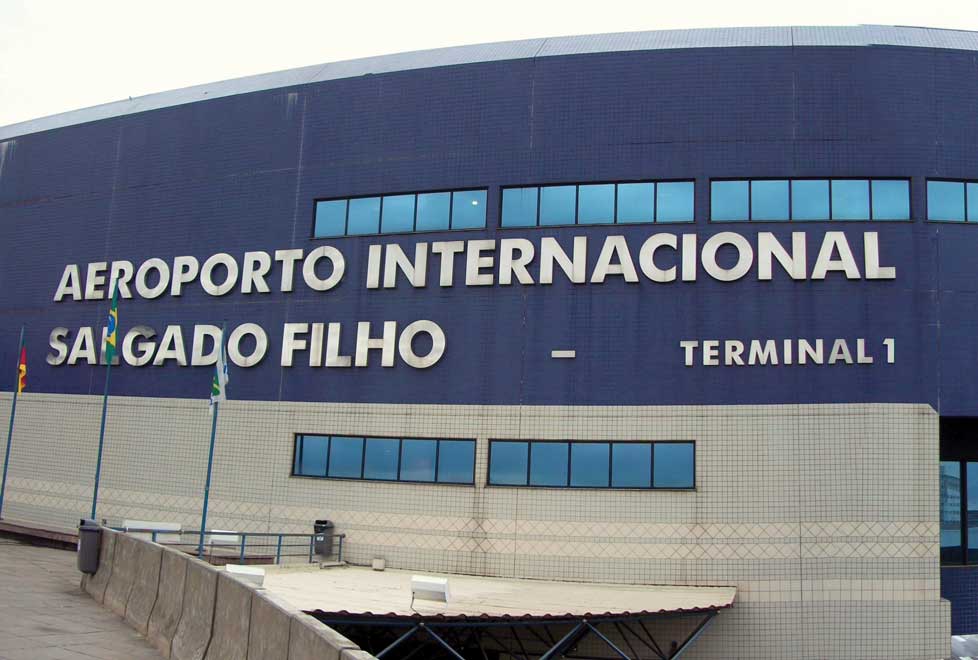Cuatro aeropuertos brasileños serán privatizados a capital europeo.