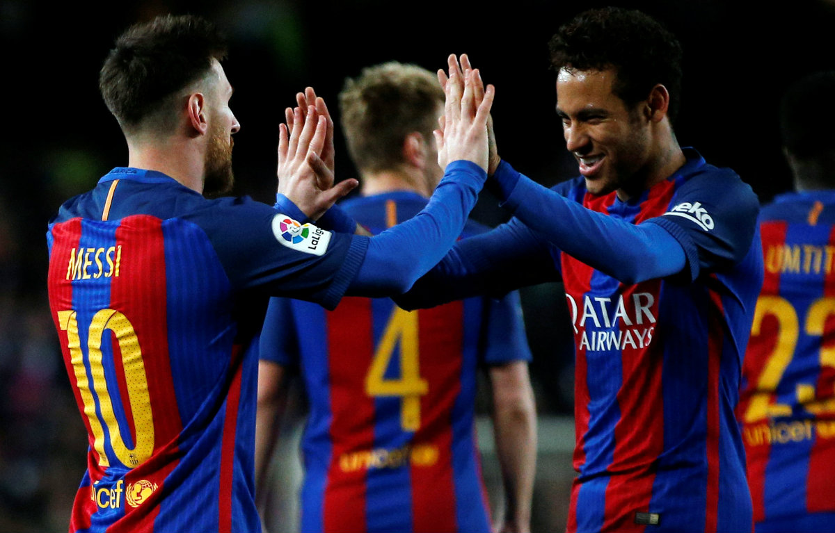 Lionel Messi marca doblete en la victoria del Barcelona sobre el valencia