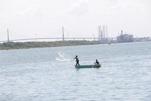 Pesca furtiva.