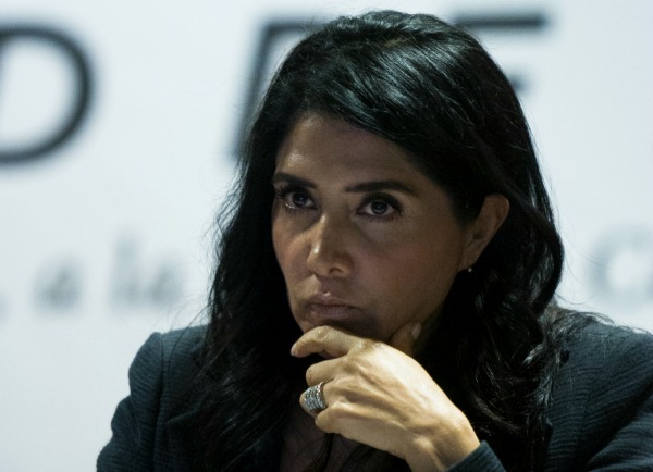 Alejandra Barrales, presidenta nacional del PRD, afirmó que no hay nada incorrecto ni ilegal en la adquisición de un departamento en Miami, 