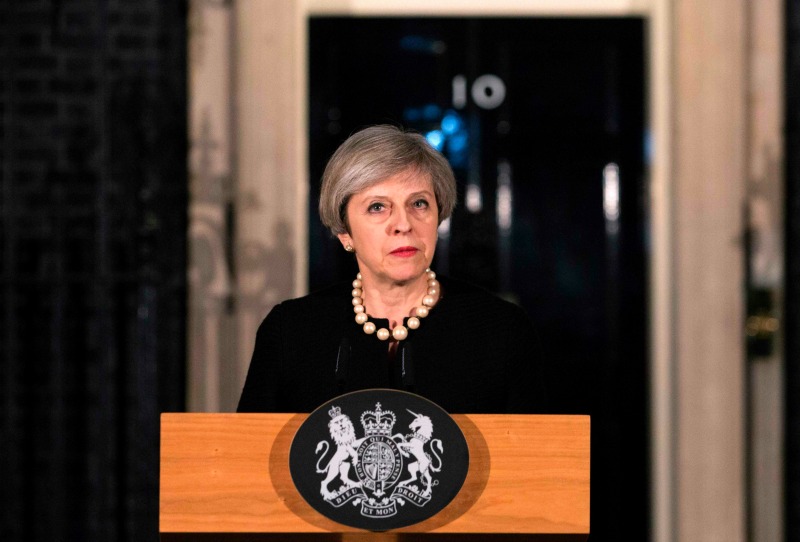 La primera ministra británica,Theresa May, dijo que el escenario del atentado no es una coincidencia, ya que el atacante escogió el corazón de Reino U