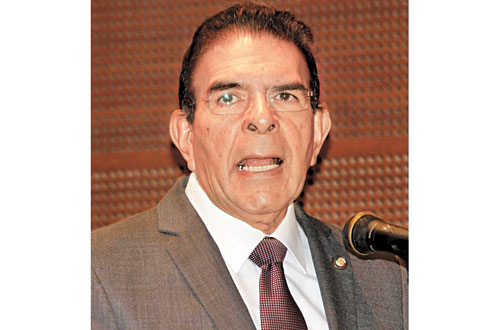 Salvador López Brito. 