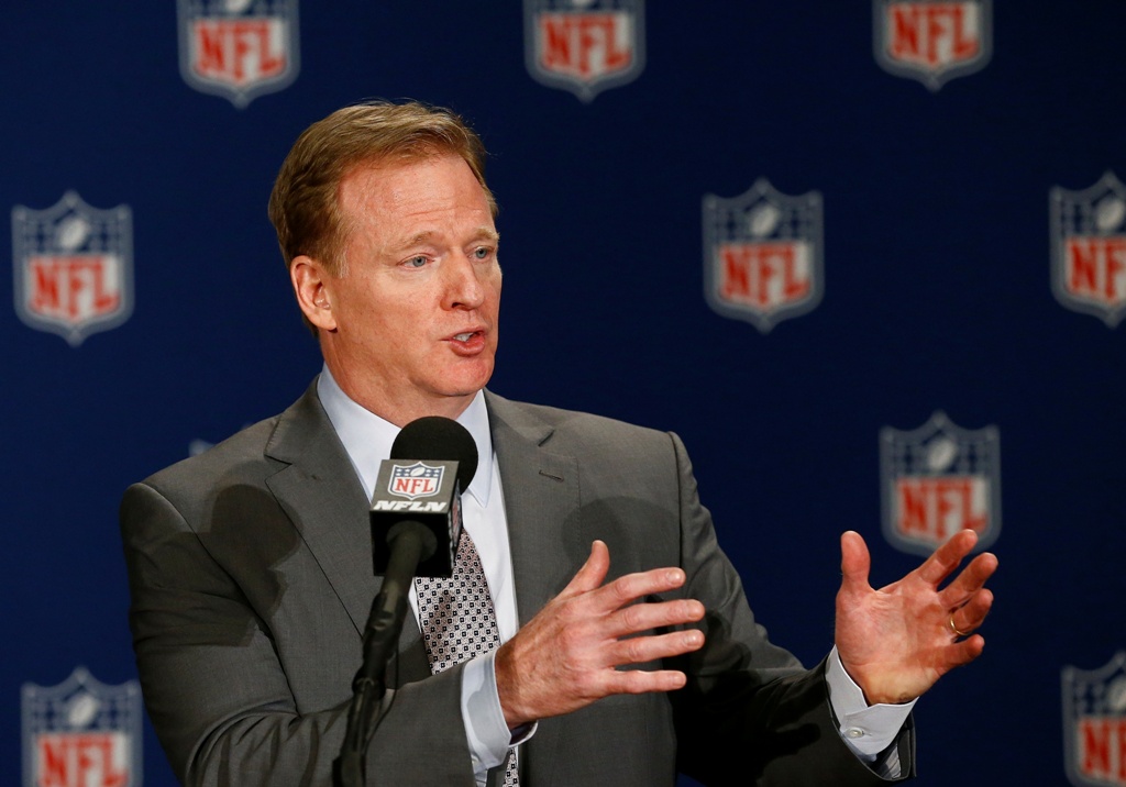 En conferencia de prensa, Roger Goodel confirmó la mudanza de los Raiders.