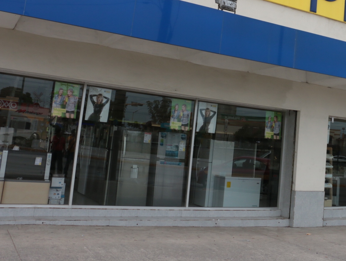 Asalto a cadena comercial en Ciudad Madero.