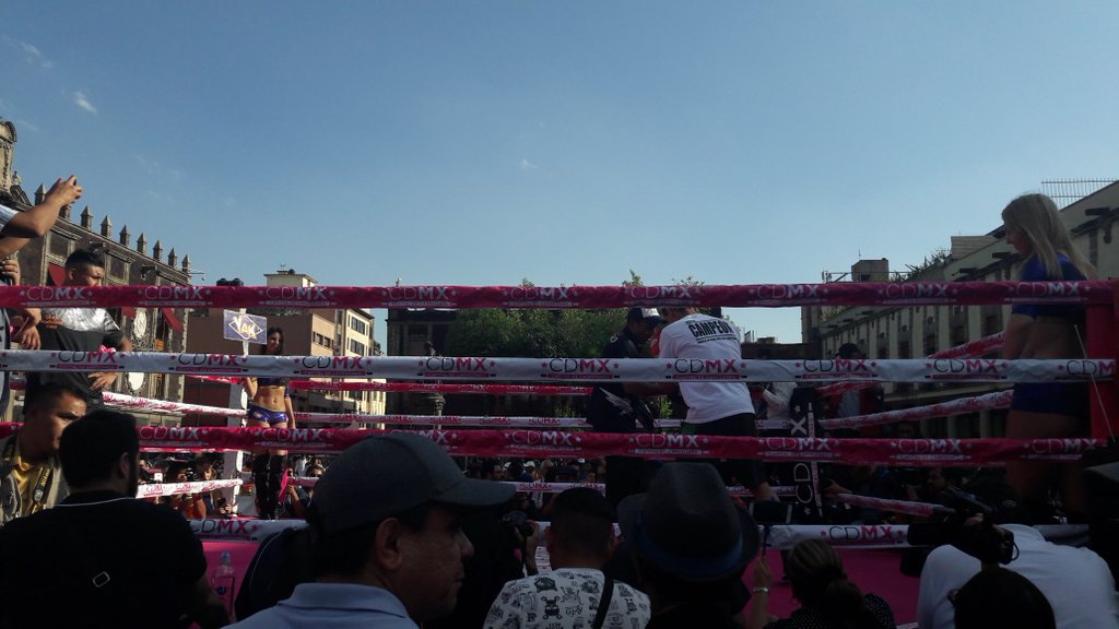 El boxeo en el Zócalo capitalino dio una muestra en Santo Domingo