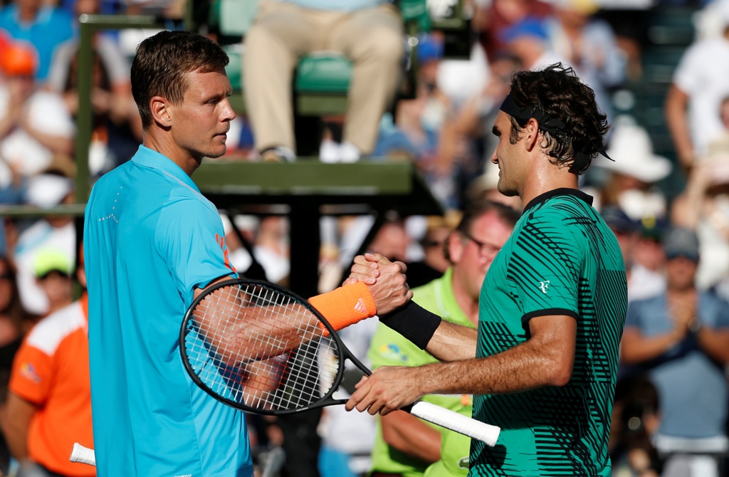 Roger Federer sigue avanzando en Miami 
