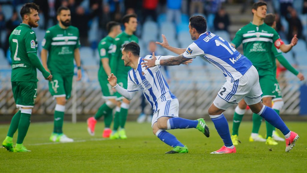 Vela no jugó en el empate de la Real Sociedad