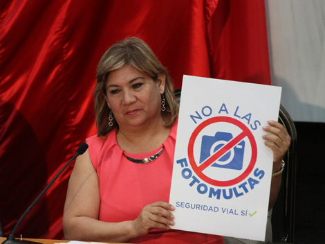 Diputados se han manifestado contra las fotomultas. 