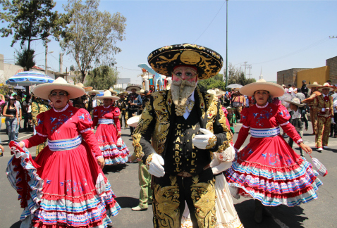 Sin mayores incidentes se efectuaron los carnavales de la primera fase de estas festividades en Iztapalapa, reportaron autoridades de esa demarcación.