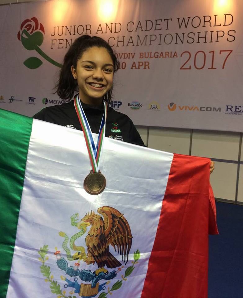 Natalia Botello gana medalla de bronce en el Campeonato del Mundo de esgrima