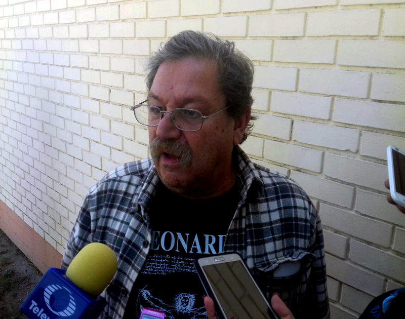 Paco Ignacio Taibo II apoya a los candidatos de Morena y este lunes estuvo en Torreón. 