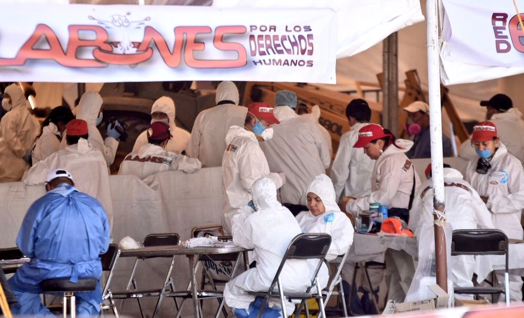 Los trabajos de exhumación se suspendieron una semana debido a una diligencia en el panteón de Cuautla.