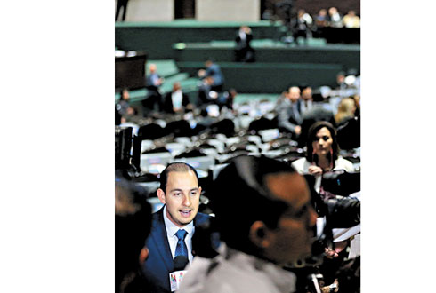 El legislador panista. 