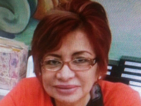 La maestra Matilde Gil Aguilar desapareció desde ayer por la noche en su camioneta Mitsubishi Outlander, 2013, color blanco con placas EFC 8702.