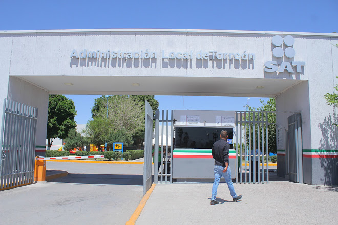 En Torreón, el SAT refuerza promoción para la declaración anual.