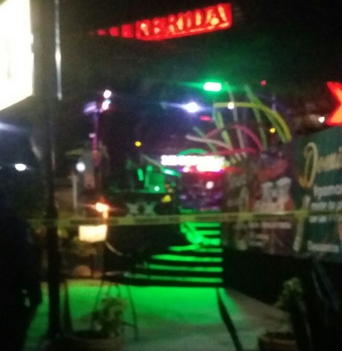 Tres hombres muertos y tres lesionados, entre ellos un turista del estado de Morelos, es el saldo que dejó un ataque a la discoteca La Malquerida en I