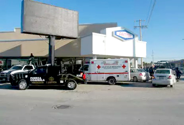 Asaltan Banco Famsa ubicado en bulevar Rodríguez Triana y paseo del Tecnológico en Torreón.